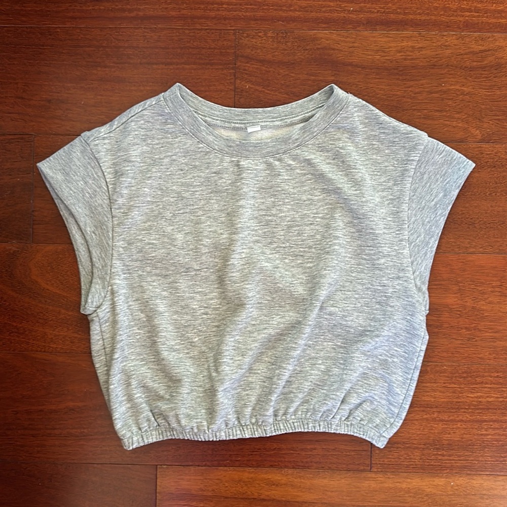 Alo short sleeve crop top